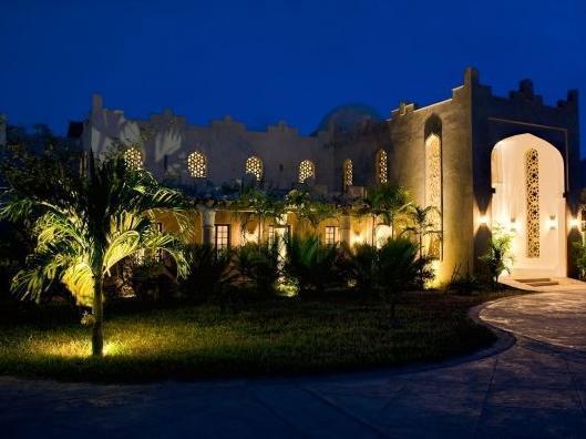 Swahili Villa Coco 2Br Apartment 700M To Beach Момбаса Экстерьер фото
